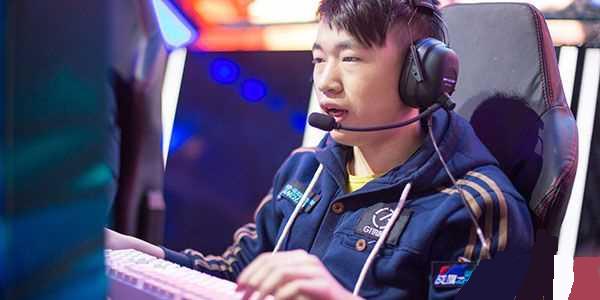 上放大近十 上放大近十